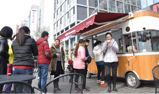 街景店車成移動餐飲投資新風(fēng)尚|餐飲界