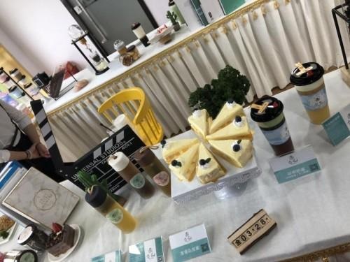  抖音爆紅！茶言麥語“表白茶”1次簽下200“合伙人”