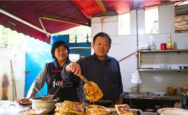 即便搬遷5次，顧客依然能慕名而來，這家餐廳有什么高招？|餐飲界